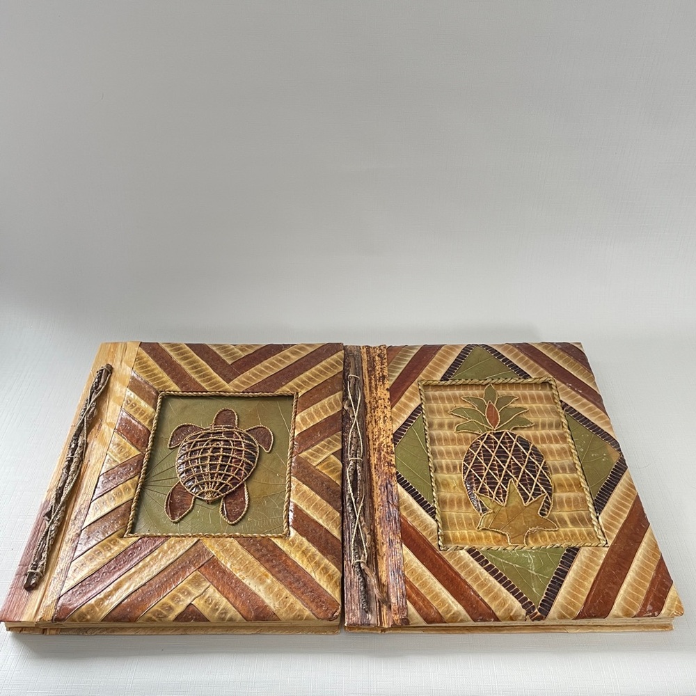 Kauai 10 Page Album 80 4x6 Photographs Green Leaf Turtle Pineapple Handmade